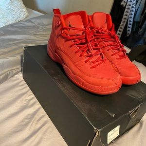 Jordan 12 size youth 6